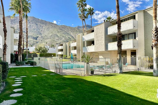261 E La Verne Way H, Palm Springs, CA 92264