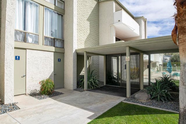 261 E La Verne Way H, Palm Springs, CA 92264