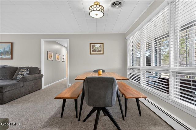 41 Glenwood Avenue, Queensbury, NY 12804