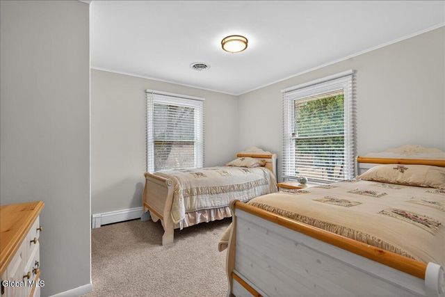 41 Glenwood Avenue, Queensbury, NY 12804