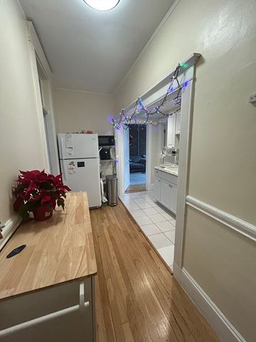 39 Hemenway Street 22, Boston, MA 02115