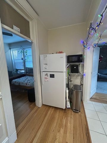 39 Hemenway Street 22, Boston, MA 02115