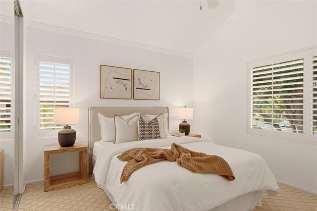 220 Lemon Grove, Irvine, CA 92618