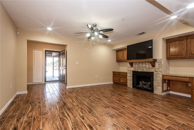 3762 Vitruvian Way, Addison, TX 75001
