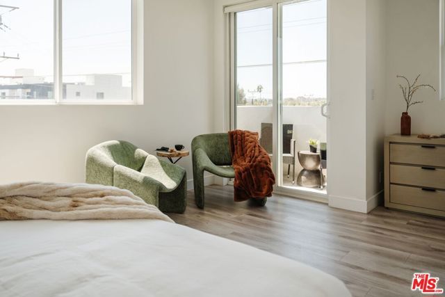 4916 S Centinela Avenue, Los Angeles, CA 90066