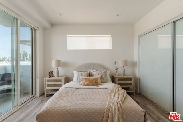 4916 S Centinela Avenue, Los Angeles, CA 90066