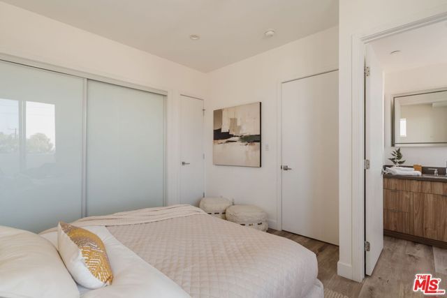 4916 S Centinela Avenue, Los Angeles, CA 90066