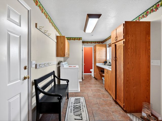 3800 W 2800 N, Plain City, UT 84404