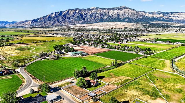 3800 W 2800 N, Plain City, UT 84404
