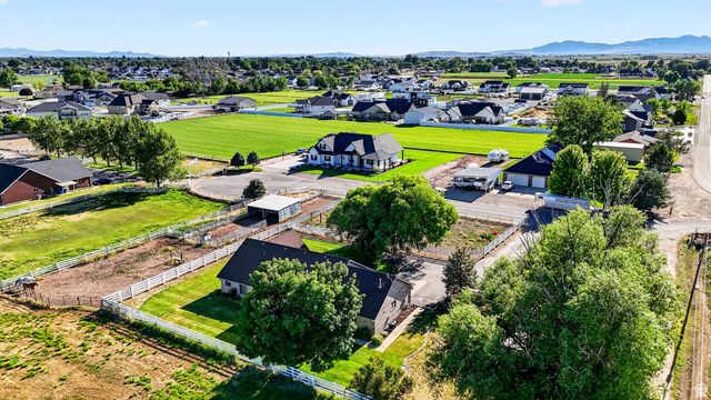 3800 W 2800 N, Plain City, UT 84404