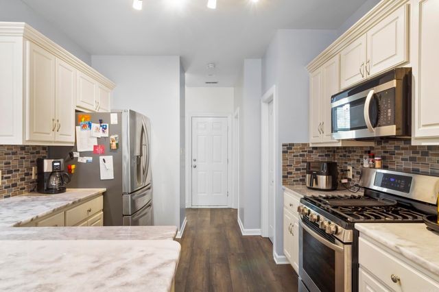 12 Wynnewood, Wynne, AR 72396