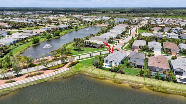 10358 Northbrook Circle, Palm Beach Gardens, FL 33412