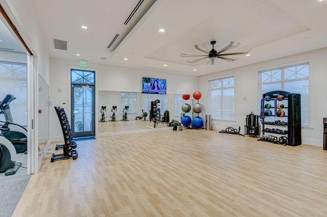 10358 Northbrook Circle, Palm Beach Gardens, FL 33412