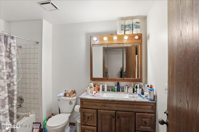 9001 Vernon Street, Anchorage, AK 99515