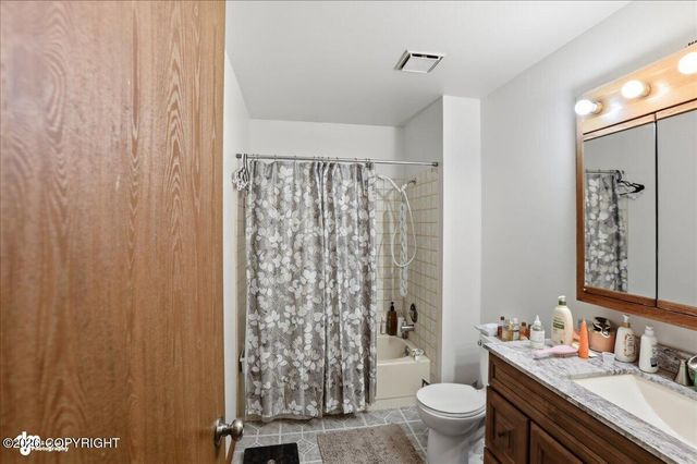 9001 Vernon Street, Anchorage, AK 99515