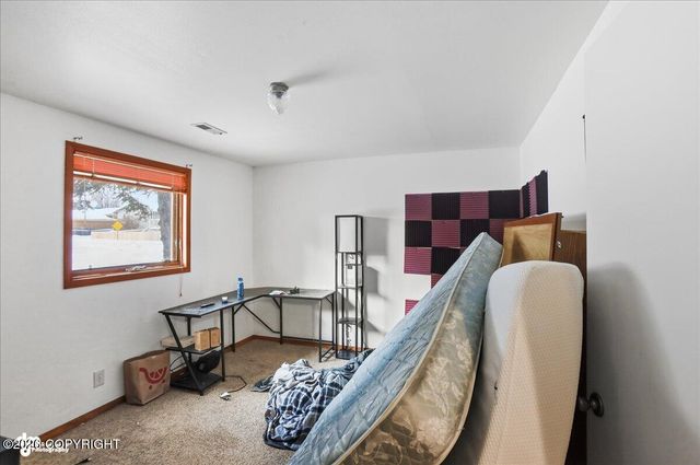 9001 Vernon Street, Anchorage, AK 99515