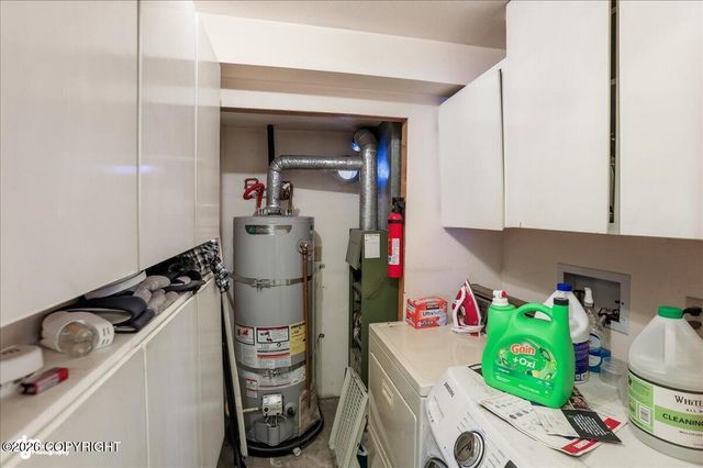 9001 Vernon Street, Anchorage, AK 99515