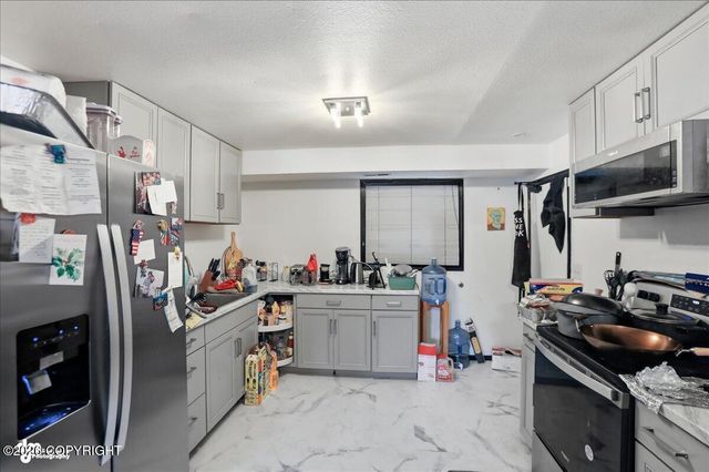 9001 Vernon Street, Anchorage, AK 99515