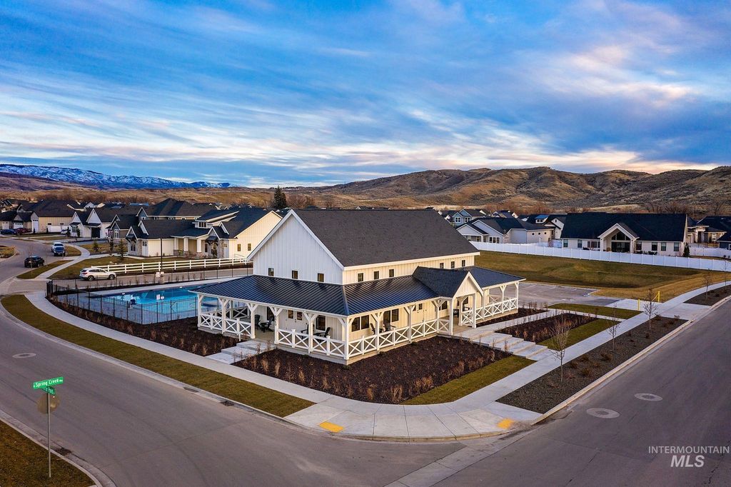 7089 W Waxwing Dr, Boise, ID 83714 photo 4