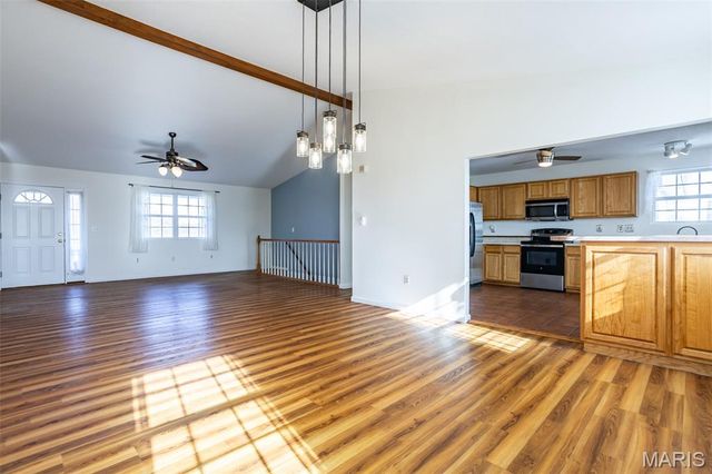 5532 Moro Road, Moro, IL 62067