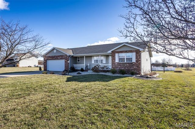 5532 Moro Road, Moro, IL 62067