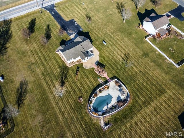 5532 Moro Road, Moro, IL 62067