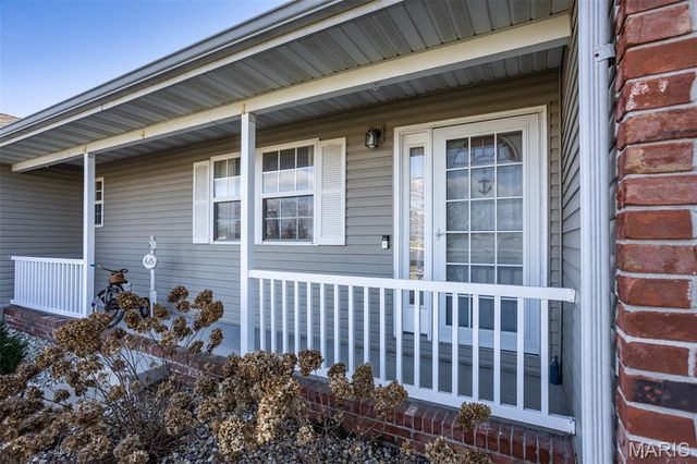 5532 Moro Road, Moro, IL 62067