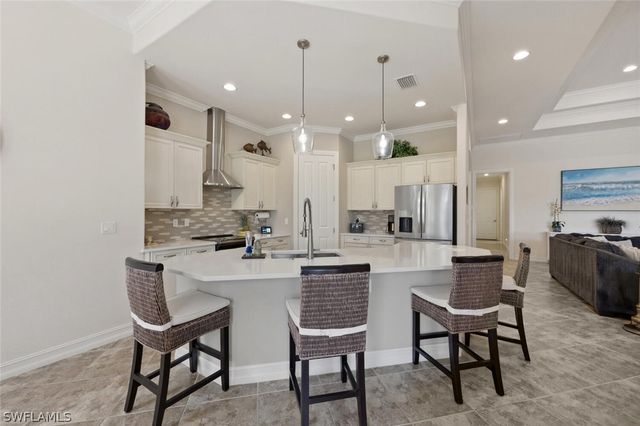 7755 Cottesmore DR, Naples, FL 34113