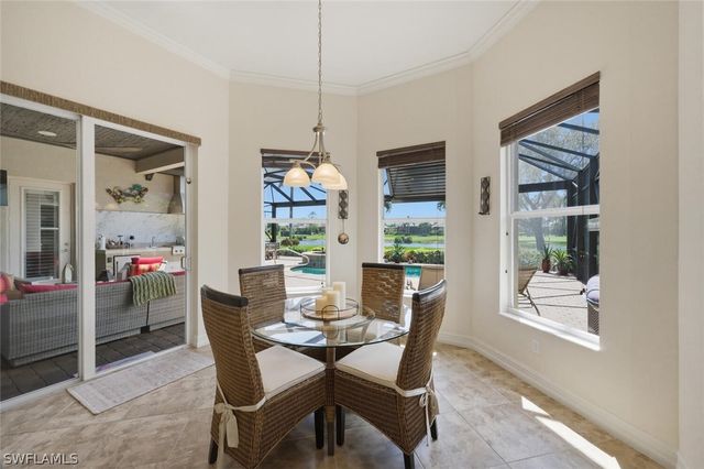 7755 Cottesmore DR, Naples, FL 34113