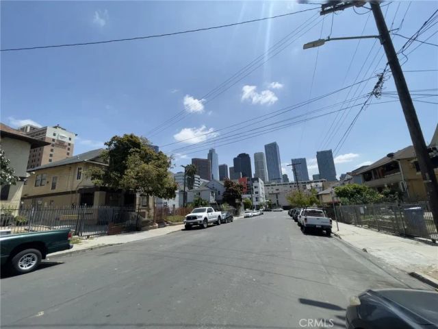 1317 Linwood Avenue, Los Angeles, CA 90017