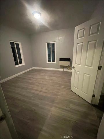 1317 Linwood Avenue, Los Angeles, CA 90017