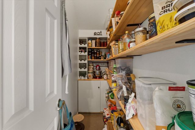 6503 Turnstone Way, Rocklin, CA 95765