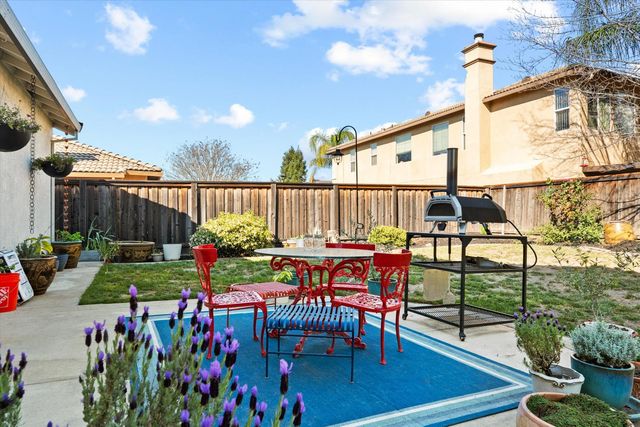 6503 Turnstone Way, Rocklin, CA 95765