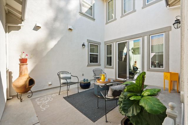 6503 Turnstone Way, Rocklin, CA 95765