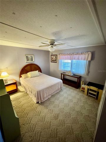 135 OAK STREET, Edgewater, FL 32141