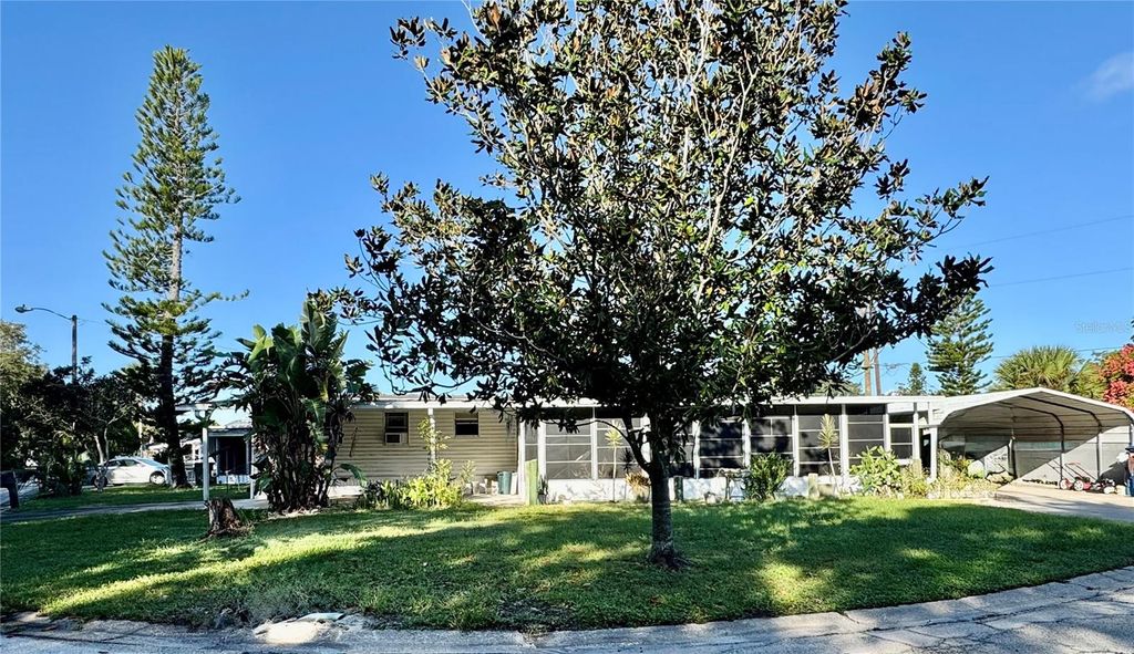 135 OAK STREET, Edgewater, FL 32141