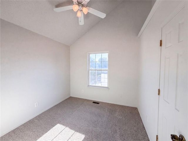 801 Courtland Court, Belton, MO 64012