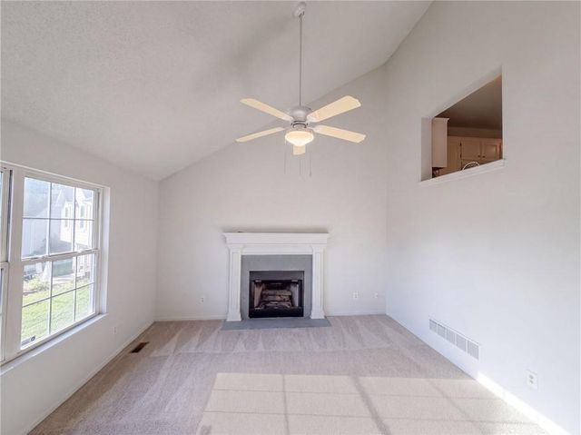 801 Courtland Court, Belton, MO 64012