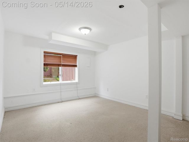 2092 Langham Drive, West Bloomfield Charter Township, MI 48323