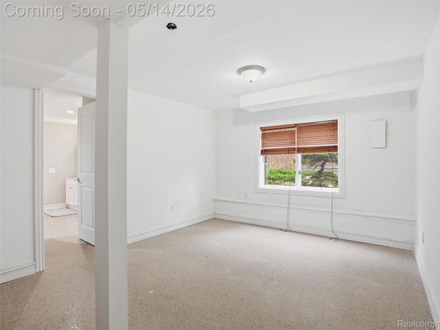 2092 Langham Drive, West Bloomfield Charter Township, MI 48323