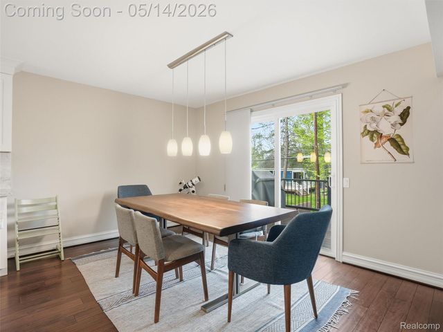 2092 Langham Drive, West Bloomfield Charter Township, MI 48323