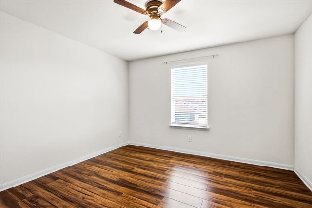 1332 Lucchese Lane, Dallas, TX 75253