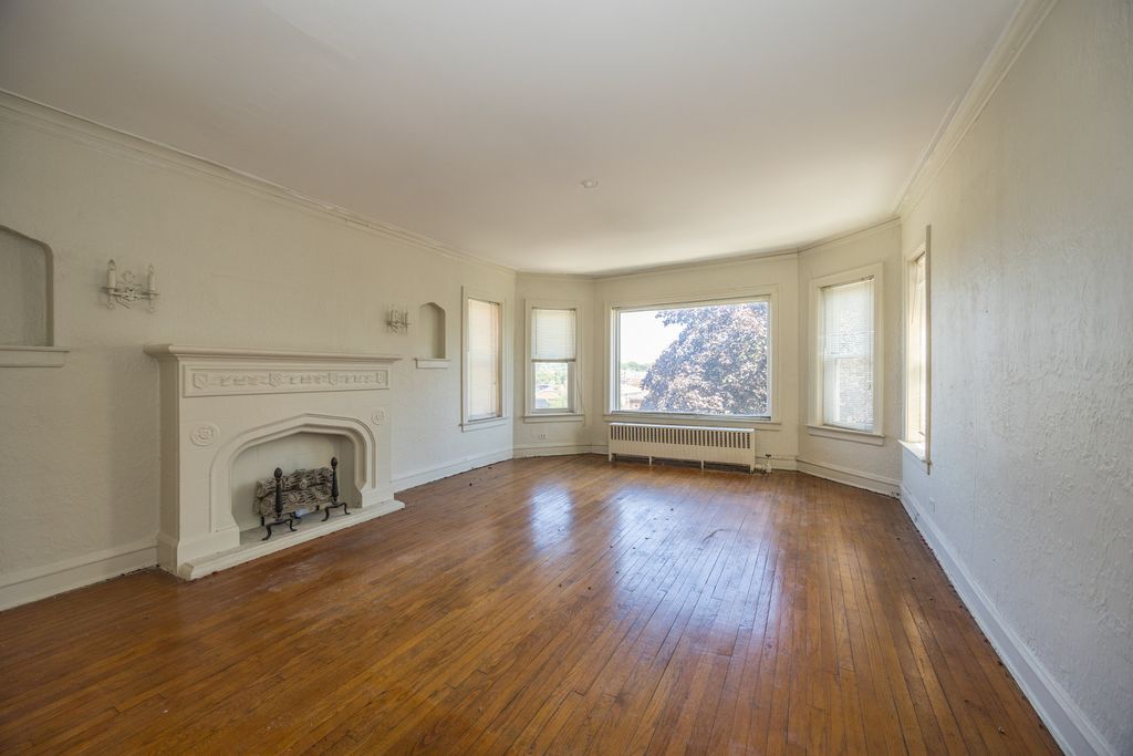 8722 S Harper Avenue, Chicago, IL 60619 — photo 3