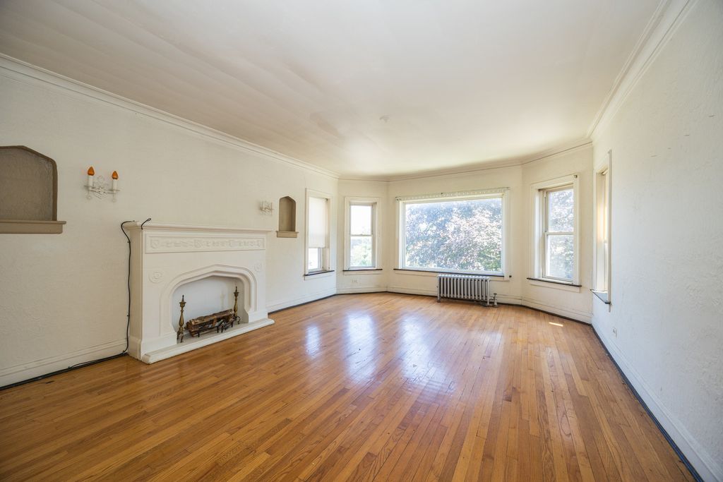 8722 S Harper Avenue, Chicago, IL 60619 — photo 4