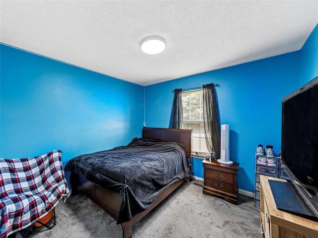 65 Ridgefield Drive, Douglasville, GA 30134