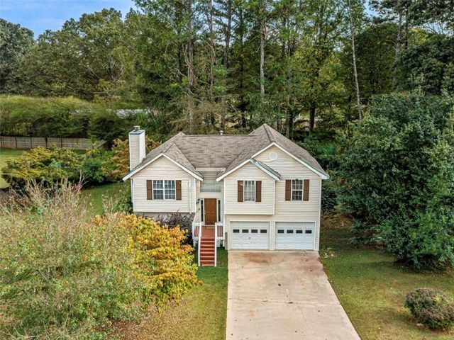 65 Ridgefield Drive, Douglasville, GA 30134