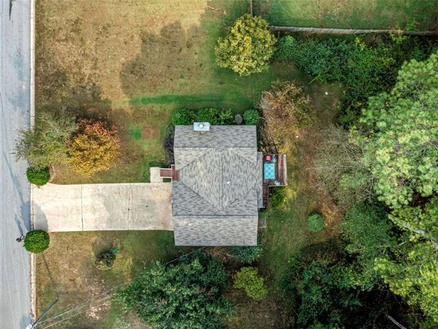 65 Ridgefield Drive, Douglasville, GA 30134