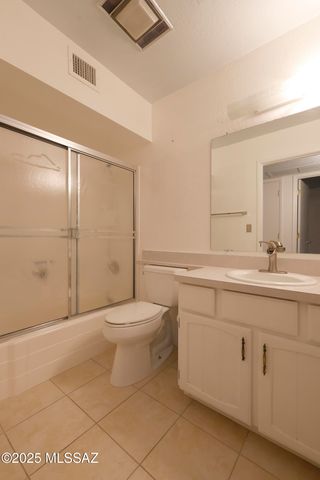 110 W Calle Melendrez, Green Valley, AZ 85614