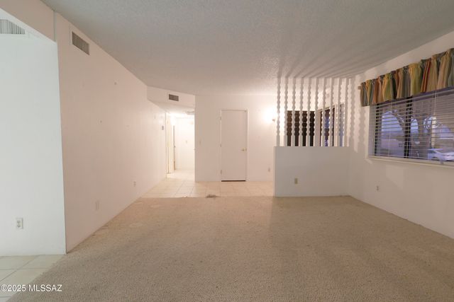 110 W Calle Melendrez, Green Valley, AZ 85614