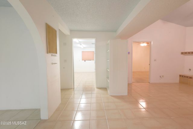 110 W Calle Melendrez, Green Valley, AZ 85614